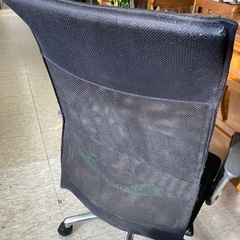 【ジモティー割引で最大15％OFF⭐️】オフィスチェア メッシュ ブラックの画像