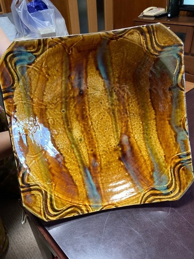 本物ならヤバい特大皿