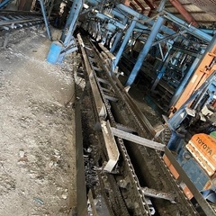 ブロック工場　の　鉄　スクラップの画像