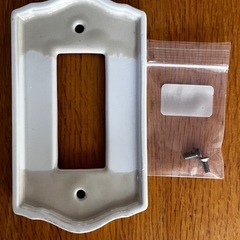陶器スイッチプレート2個セット
の画像