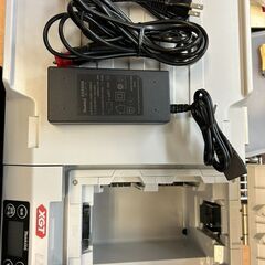 【モノマニア四日市】【引取限定】 マキタ makita 充電式保冷温庫 CW001GZO 本体のみ オリーブ 40V 18V AC対応の画像