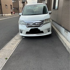 中古車、日産セレナの画像