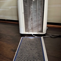 SHARP 空気清浄機 ホワイト KC-H50-Wの画像