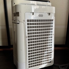 SHARP 空気清浄機 ホワイト KC-H50-Wの画像