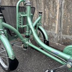 BRIDGESTONE 三輪自転車 minna 前16/後20インチ 前カゴ後ろ荷台付 ブリジストン の画像