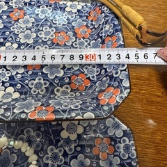 【新品未使用】持ち手付き大皿＋小皿5枚セットの画像