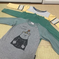 子ども服　長袖Tシャツ95せん㎝の画像