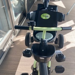 三輪車の画像