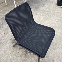 IKEA イケア イージーチェア ワイド メッシュ　ブラック　椅子　イス　いす　黒　ブラックの画像