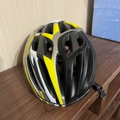 ロードバイクヘルメット　SPECIALIZED　の画像