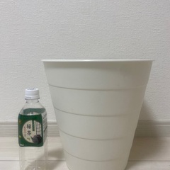 【美品】ゴミ箱 IKEAの画像