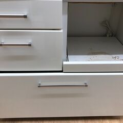 ★リユースのサカイ幸手店★SJ10674★ジモティ割あり★ NITORI 食器棚 ホワイト W88×D42×H181 クリーニング済み の画像