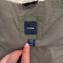 使用感あり　GAP アウターの画像