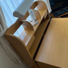 【無料】学習机　引き取り可能な方に　　　の画像