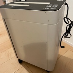 アイリスオーヤマ　シュレッダー　の画像