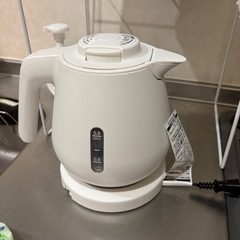 象印　電気ポットの画像