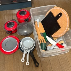 【取引中です】おままごとキッチンセット の画像