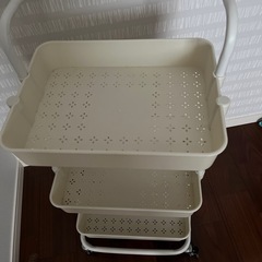 ベビーワゴン　キッチンワゴンの画像