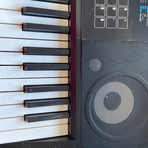 電子キーボード
