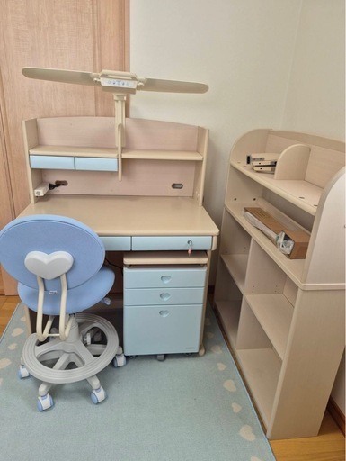 コイズミ　学習机セット　中古　美品　青森発　手渡し限定