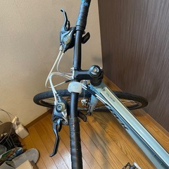 TREK FX7.2の画像