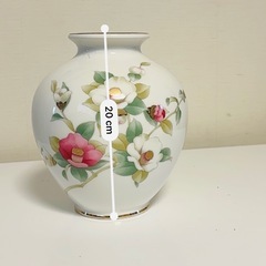 花瓶  
オブジェの画像