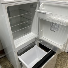 ハイセンス2ドア冷凍冷蔵庫　ハイアール全自動電気洗濯機セットの画像