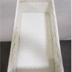 ランドリーチェスト　幅20.5cm スリムタイプ　ホワイト　引出4段　防水素材　白　アジャスター付　隙間収納　洗面所　ラタン風　バスケットの画像