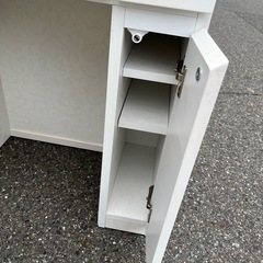 ドレッサー　化粧台　椅子付き　コンセント付き　収納付き　白　ホワイト　【横59奥35.5高74鏡までの高133.6】の画像