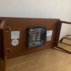 こたつテーブルの画像