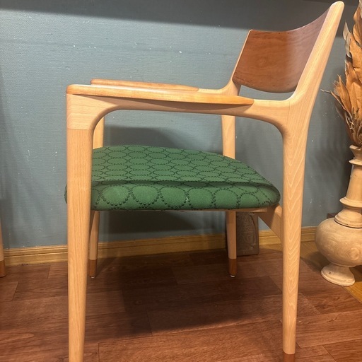 ミナペルホネン生地使用　国産無垢材　ダイニングチェアenstol ミナペルホネン生地 ダイニングチェア enstol国産無垢材 コレクション