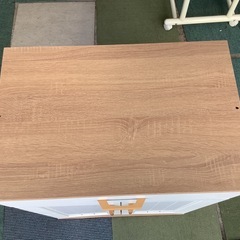 【リサイクルサービス八光】幅59㎝　カントリー調　キッチンキャビネットの画像