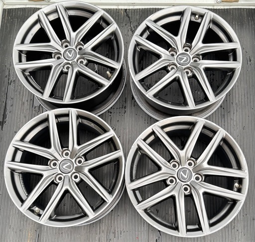 レクサスIS-Fスポーツ純正ホイール