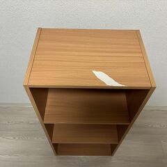 カラーボックス　表面は塗装剥がれアリの画像