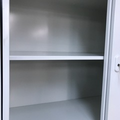 ジャングルジャングル貝塚店　引き違い書庫　鍵付き　オフィス　事務用品　貝塚市　二色浜　リサイクルショップの画像