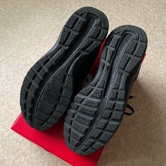 【新品未使用】ニューバランス スニーカーの画像