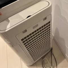 空気清浄機の画像