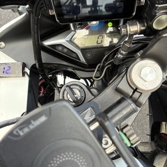【お値下げ】ガソリン満タン❗️整備済‼️乗って帰れます♪（ナンバー・自賠責付）無線充電・電圧計・前後ドラレコ、配線済み☆マリワキマフラー他多数カスタム✨の画像