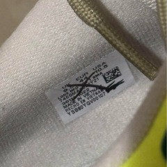 【新品未使用】LACOSTE L003 NEO スニーカー グリーン/イエロー 28cmの画像