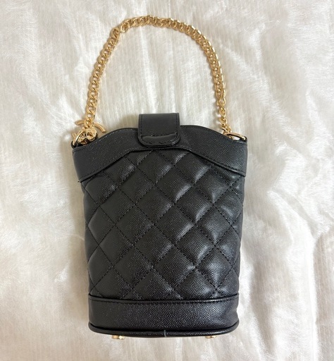 CHANEL ブラック ショルダーバッグ VIP ノベルティ