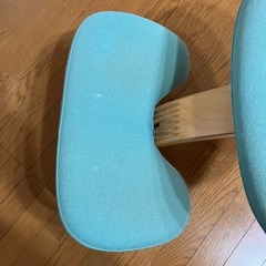姿勢がよくなる椅子　バランス イージーの画像