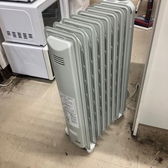 O 2509-511 デロンギ　オイルヒーター　ホワイトブラウン　HJ0812 通電確認済み　キズ汚れありの画像