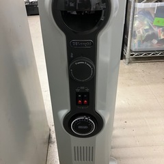 O 2509-511 デロンギ　オイルヒーター　ホワイトブラウン　HJ0812 通電確認済み　キズ汚れありの画像