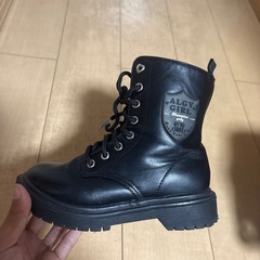 子供用ブーツ2足セットの画像