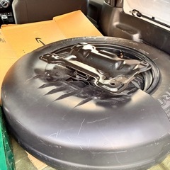 ジムニーjb64スペアタイヤの画像