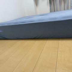 ダブルベッド　マットレス　無料の画像