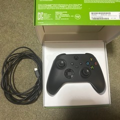 Xbox ワイヤレスコントローラー + USB-C® ケーブルの画像