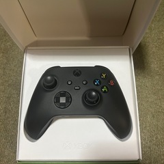 Xbox ワイヤレスコントローラー + USB-C® ケーブルの画像