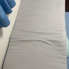 敷布団 グレーの画像