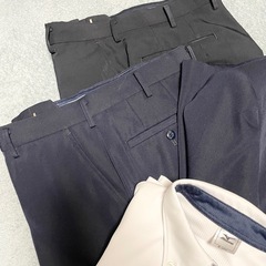 報徳学園高校の学生服　一式の画像